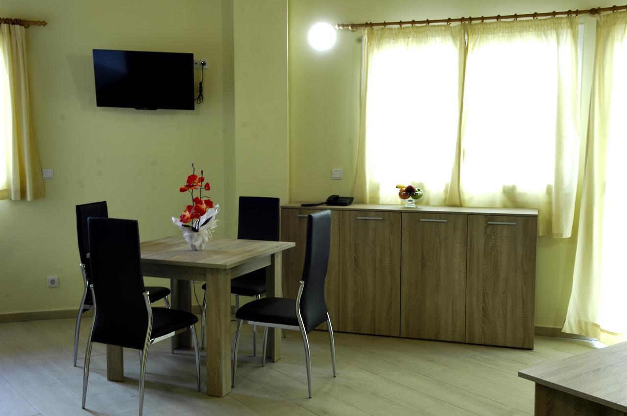 Apartamentos Giuliano Empuriabrava Exterior photo
